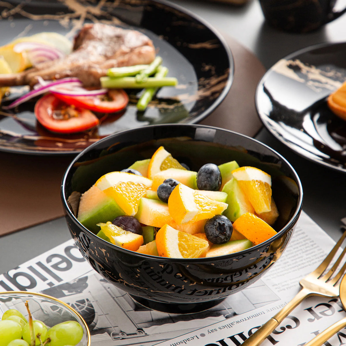 MALACASA Porcelain Dinnerware Set With Plates Bowls And Cups